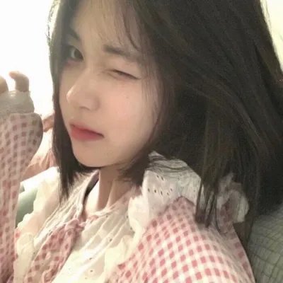 邪恶的蕾丝莉